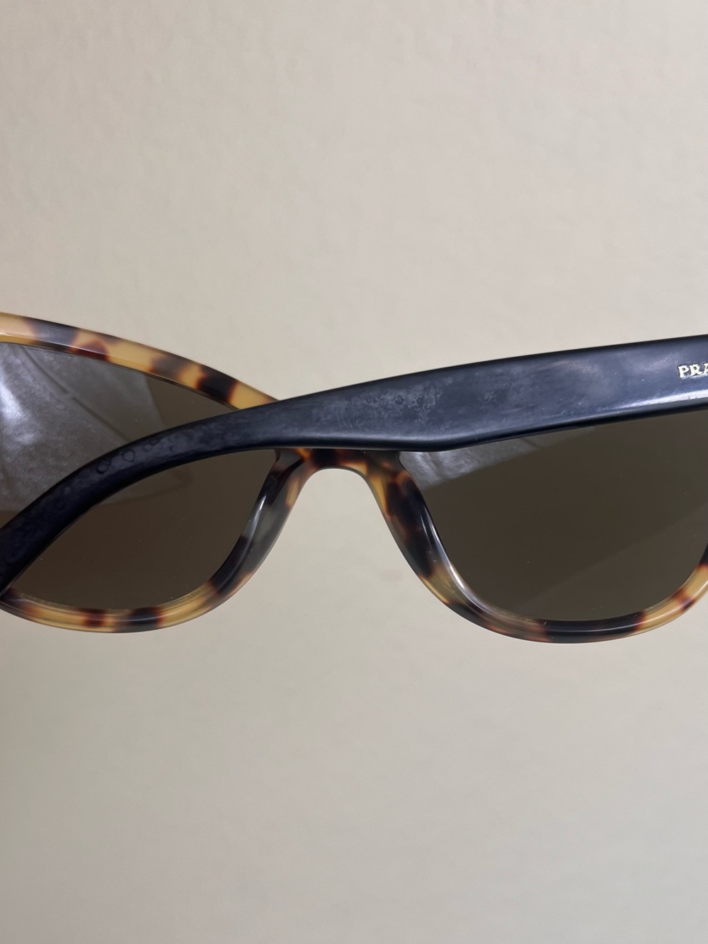Prada Tortoiseshell / Tortoise Havana Cat-Eye Sunglasses - Picture 6 of 9